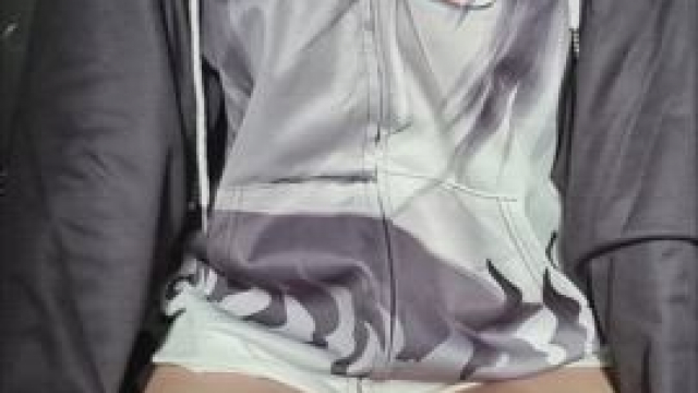 As Itachis eyes far apart, an hourglass shape appears