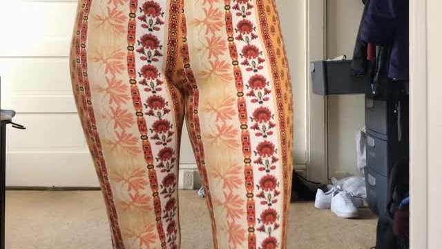 Flashing my ass [OC]