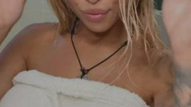 doll face doll body fuckdoll attitude