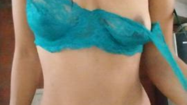 Do you like latinas with small tits