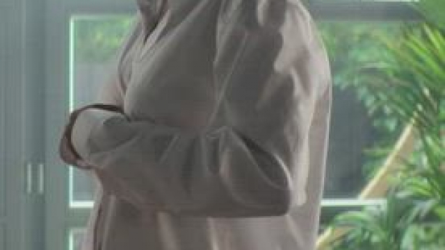 Alma Asuai in Family Secrets AKA Gry rodzinne (TV Series 2022) [S01E08]