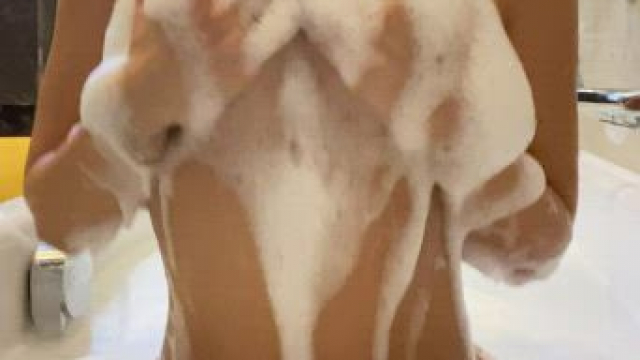 is this demonstration enough for u hopping in to play with ur arab babygirl