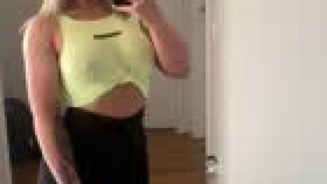 Would You Pull Out or Cum Raw in Me