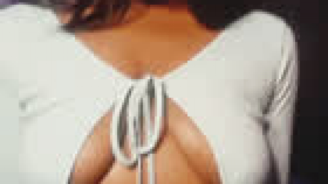 I think this top is a little small for me