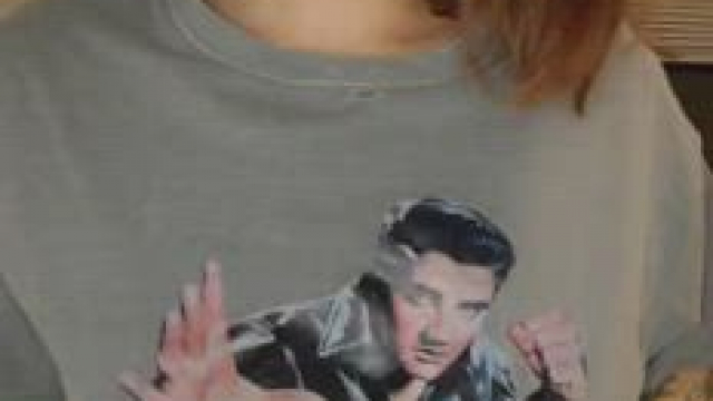 Do I have you.. all shook up