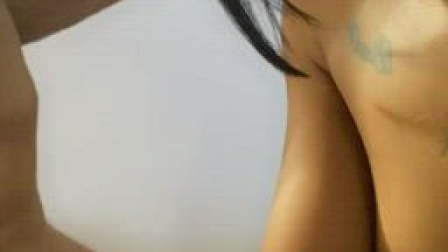 I love sucking cock and swallowing cum