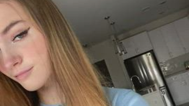 Girlfriend or fuckdoll material?