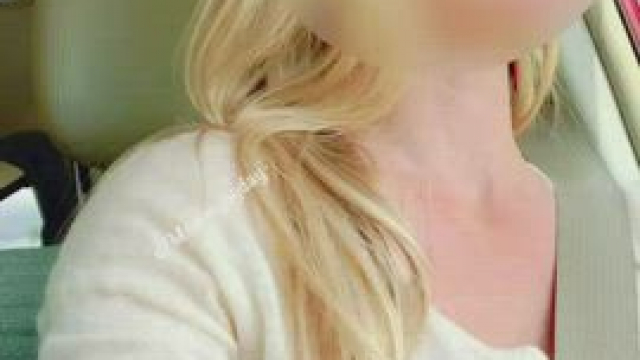 The truck drivers received a surprise on the road. [GIF]