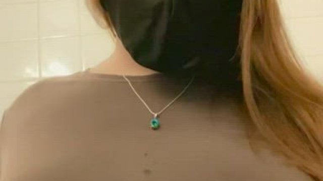 [sent from the restaurant bathroom]