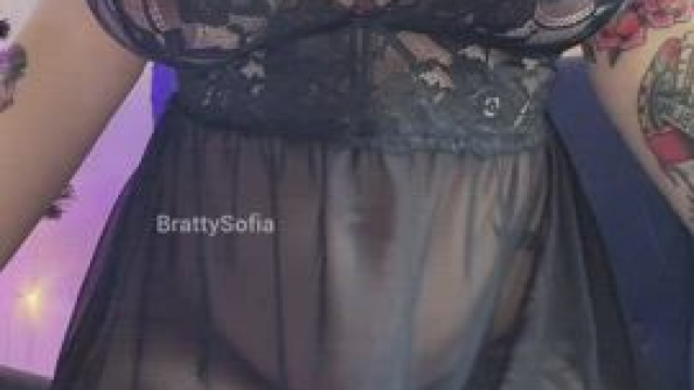 Big titty Irish girl just wants to turn you on