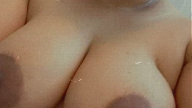 Let me be your new sex toy. thick and crazy.