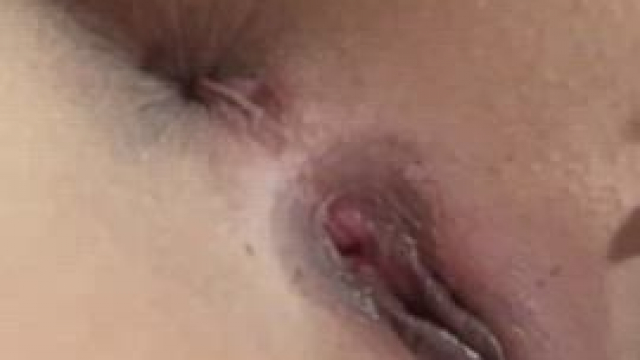 Would you put your warm tongue in my hole ;)