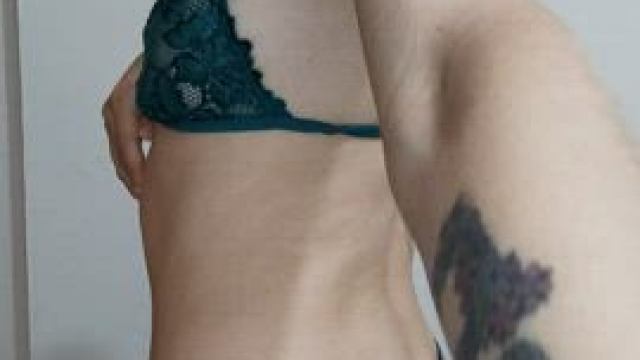 Would u let me sit on ur face [f]