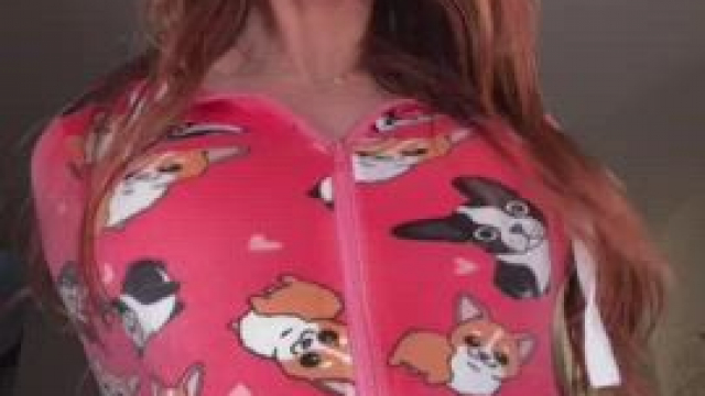 Hot girl twerk short