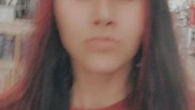 Would you grab a feel in the middle of the aisle? [Gif]