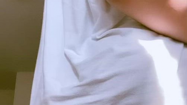 Would you jiggle my puff