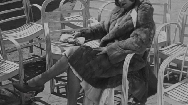 Unknown French girl - A propos de Nice (1930)