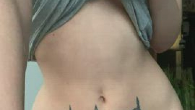 I'm such a small skinny girl with such natural big tits