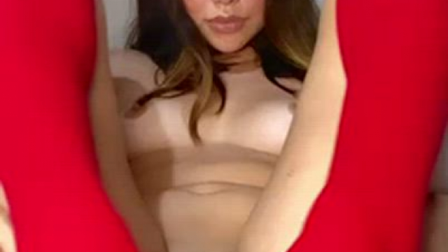 Say hi If you like asian latinas