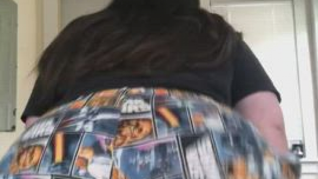 pajama pants always make my ass look big