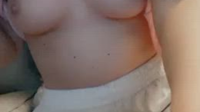 [f]irst post.. the perfect handful for u to grab