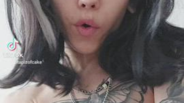 What do you think of my costume? (Wait 4 it)