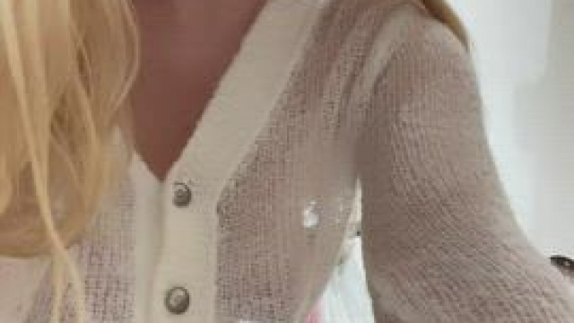 Show me how good you are with your tongue