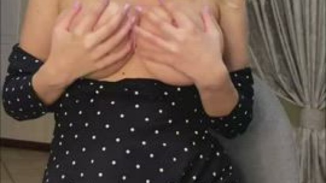 Do you like it when my big tits bounce?