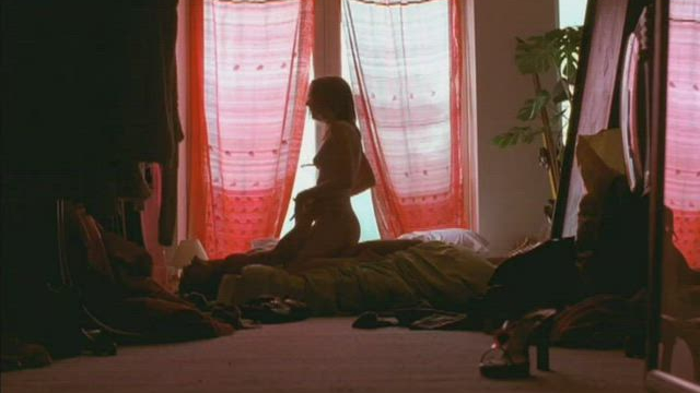 Melanie Gutteridge (Emma Keane from 'The Bill') shows off her nice plot and back