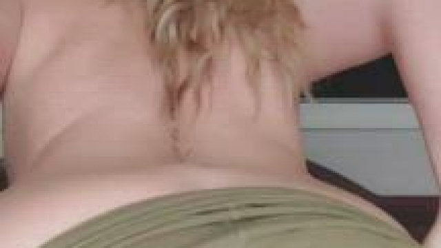 dorm room sluttyness!