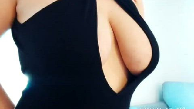 my H cups don't wanna stay clothed