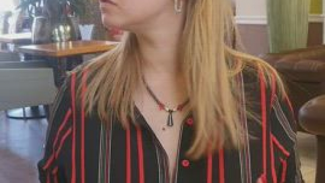 The dude who was coming took one look, saw, and made a tactical retreat. Heh [GIF