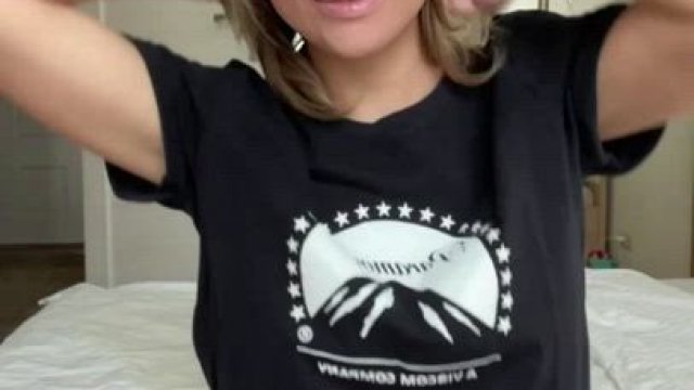 Some boobs for good mood