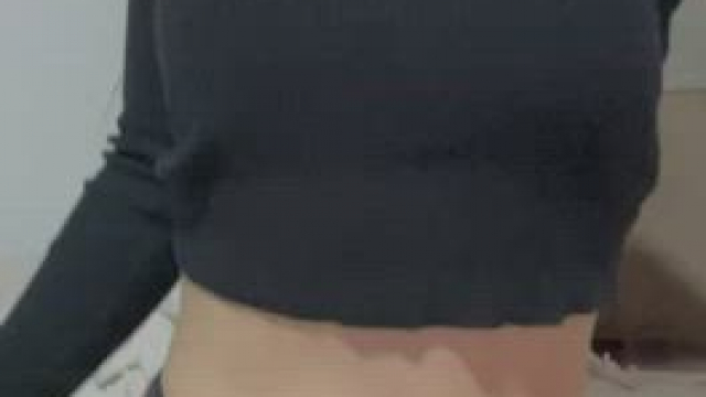 Would you like to see me completely naked babe?