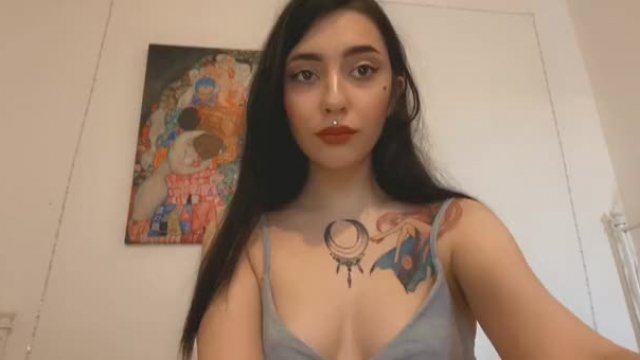 cum in my mouth! I want to taste your sperm so much??