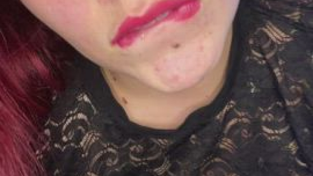 31yo, mother of one. Smash or pass..