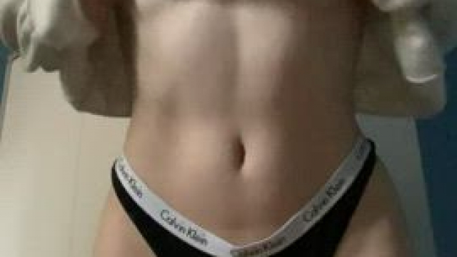 I wish more men were into petite girls