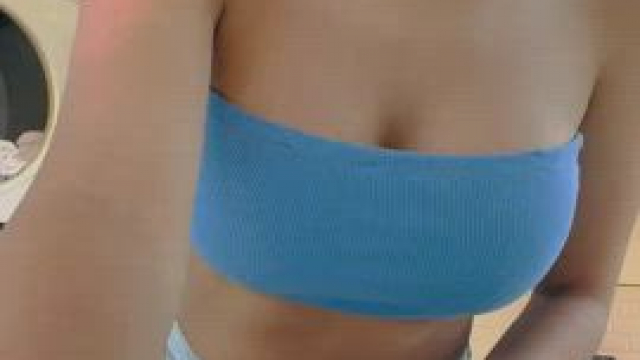 My First Flashing in the Laundromat