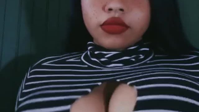 Would you like some Asian chocolate for your late night snacking?