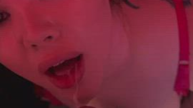 I love getting cum shots