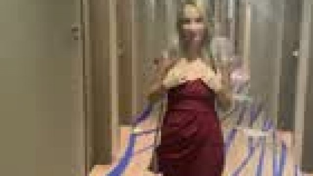 Why do hotels always make me horny? [GIF]