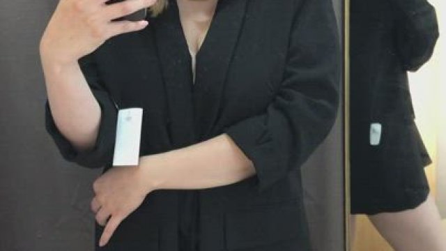 first fitting room from the left, come and play with me :)