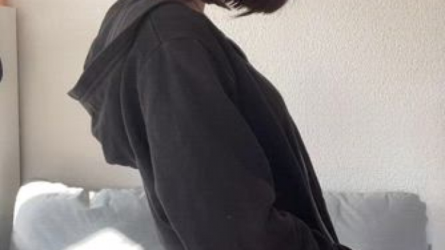 If this gets at least 5 likes I will bang myself in the ass