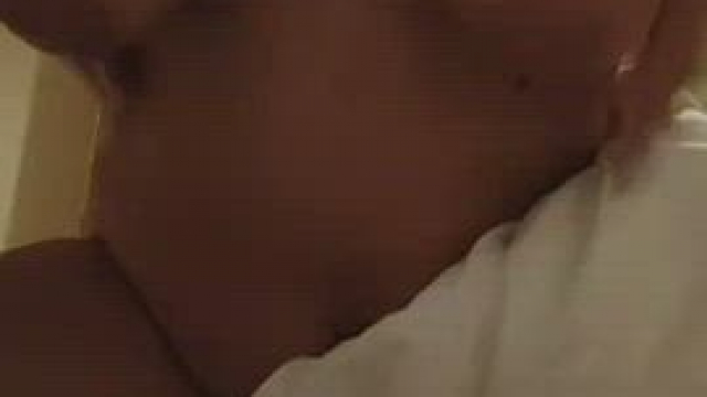 Imagine you're playing with my areolas !