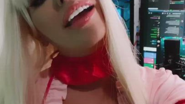 Princess Peach looking like a babe