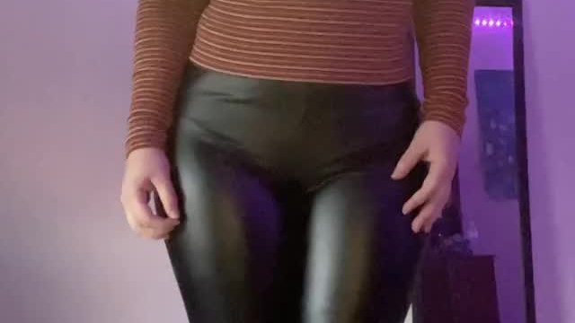 My quick way to get out of these tight leggings [OC]