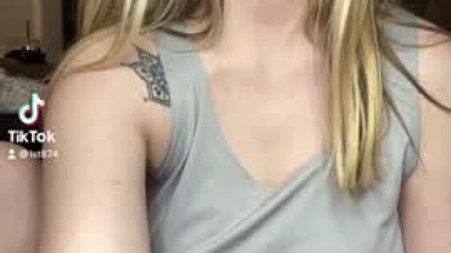 It doesn’t take a lot to get me in my thigh highs