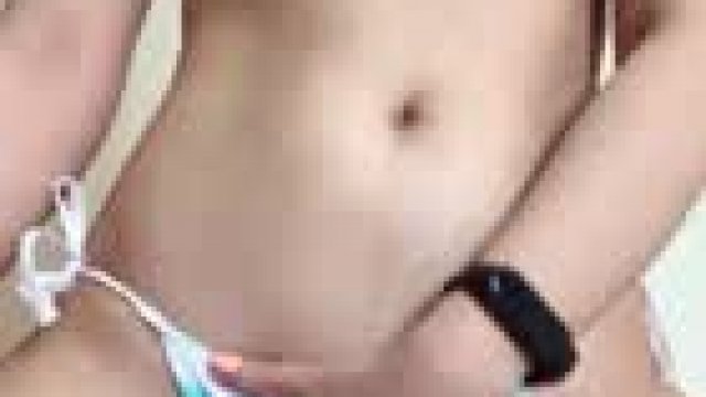 Do you love women in bikini? [OC]