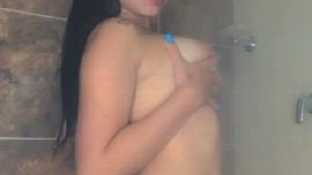 I would fuck the 1 person who likes my teen small body this night ;)