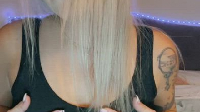 who want's to get dirty with me while my husband is away from home?